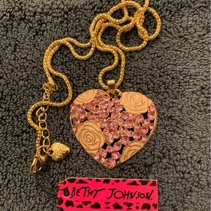 On sale! BJ pink rhinestone heart necklace, mauve roses interspersed on heart.